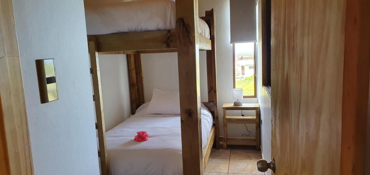 Apartamentos Tupuna Lodge ハンガ・ロア エクステリア 写真