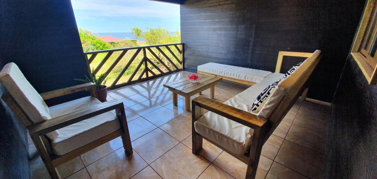 Apartamentos Tupuna Lodge ハンガ・ロア エクステリア 写真