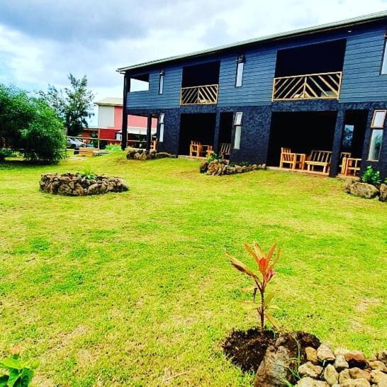 Apartamentos Tupuna Lodge ハンガ・ロア エクステリア 写真